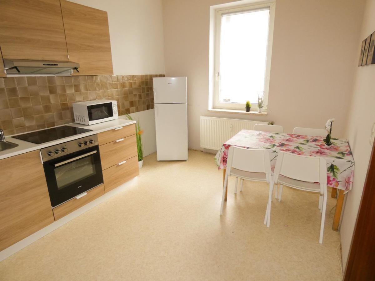 Sunnyhome Monteurwohnungen Und Apartments In Schwandorf Buitenkant foto