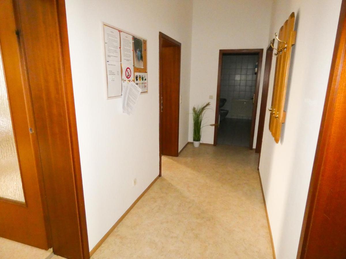 Sunnyhome Monteurwohnungen Und Apartments In Schwandorf Buitenkant foto