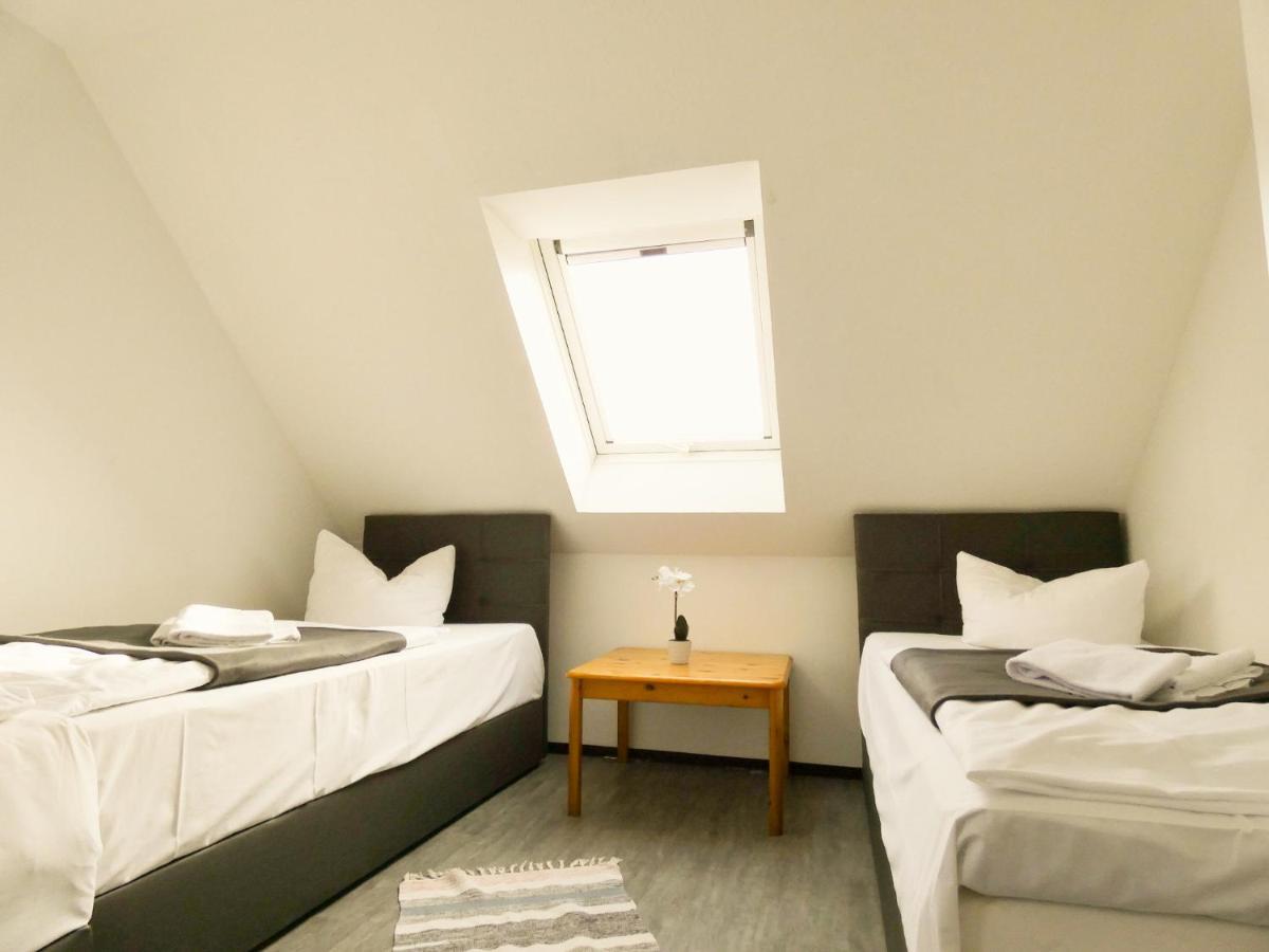 Sunnyhome Monteurwohnungen Und Apartments In Schwandorf Buitenkant foto