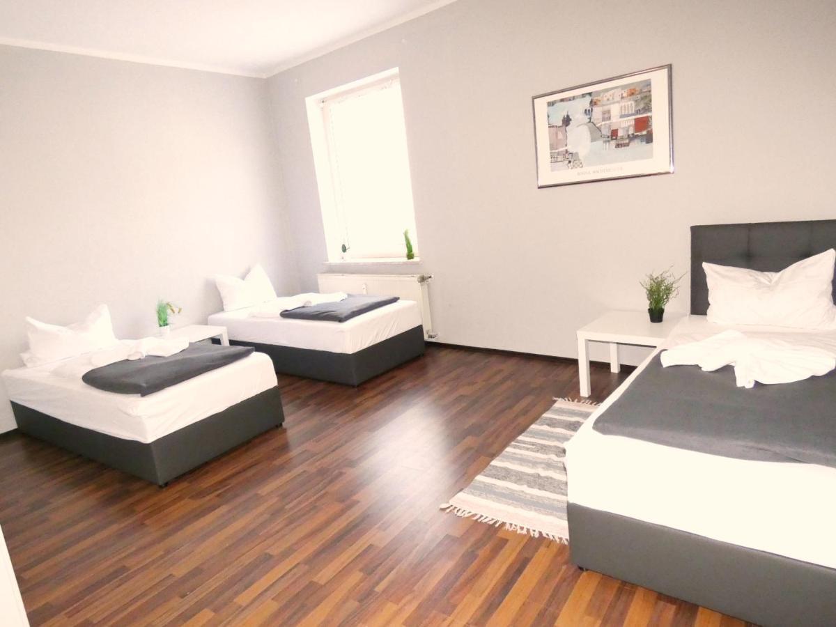 Sunnyhome Monteurwohnungen Und Apartments In Schwandorf Buitenkant foto