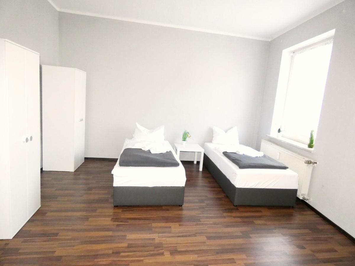Sunnyhome Monteurwohnungen Und Apartments In Schwandorf Buitenkant foto